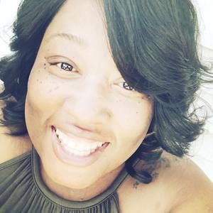 Meet your Posher, Clarissa